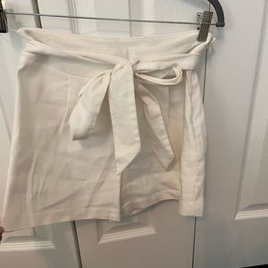 Express size 0 High rise midi shorts